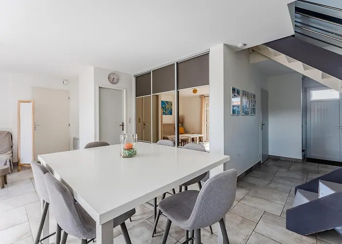 Maison Spacieuse A Biscarrosse-plage Pres De L'ocean - Fr-1-521-251 Feriehus